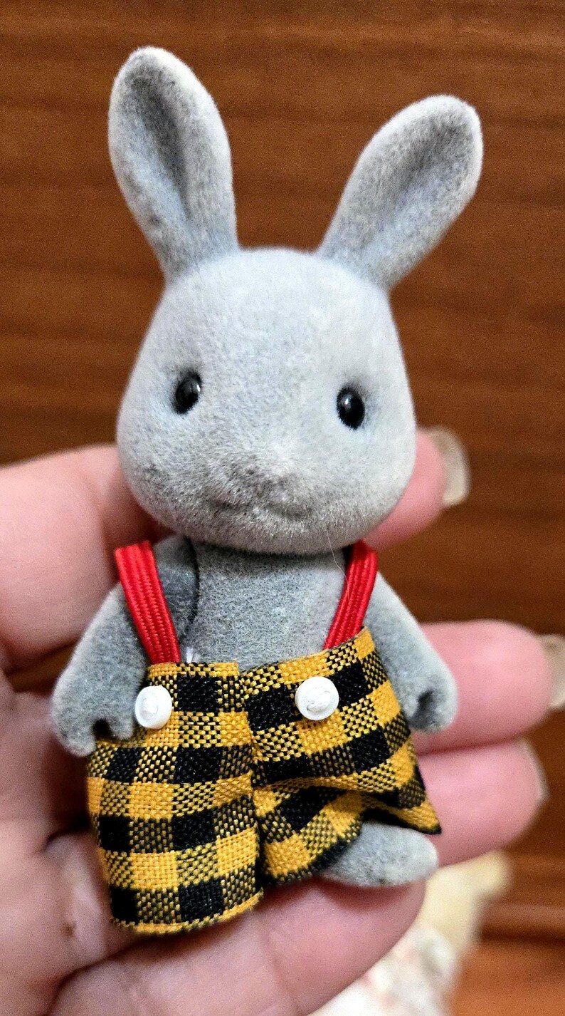 VTG Mix of 12 Collection of Calico Critters, Sylvanian Families. Babblebrook family And Others afbeelding 10