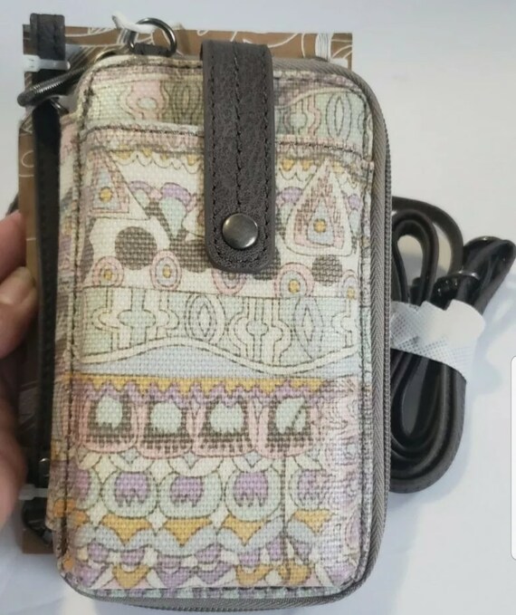 the sak smartphone wristlet
