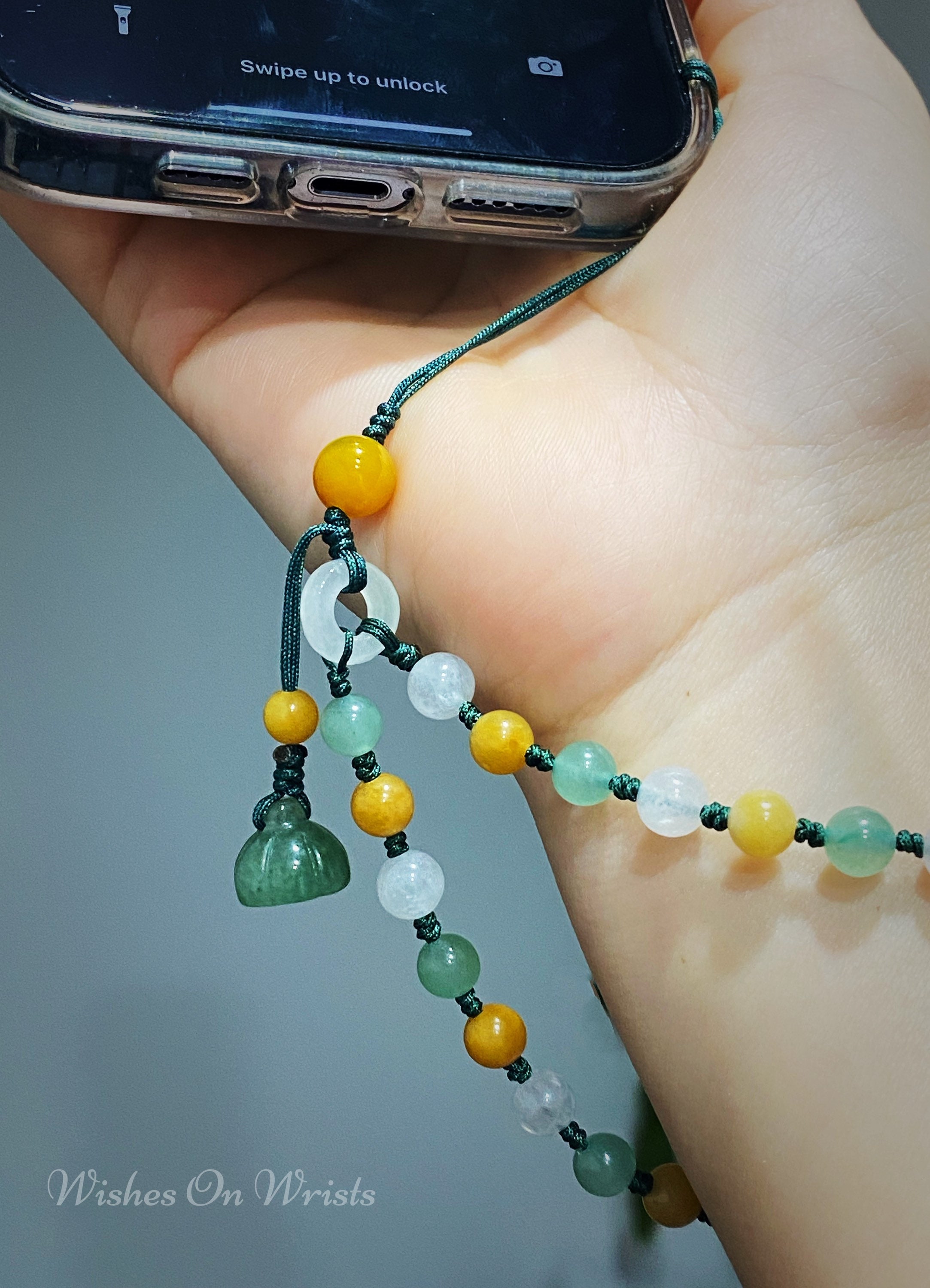 STRING TING/Jade Lotus Wristlet Phone Strap ハート Light of the Heart Wristlet Phone Strap