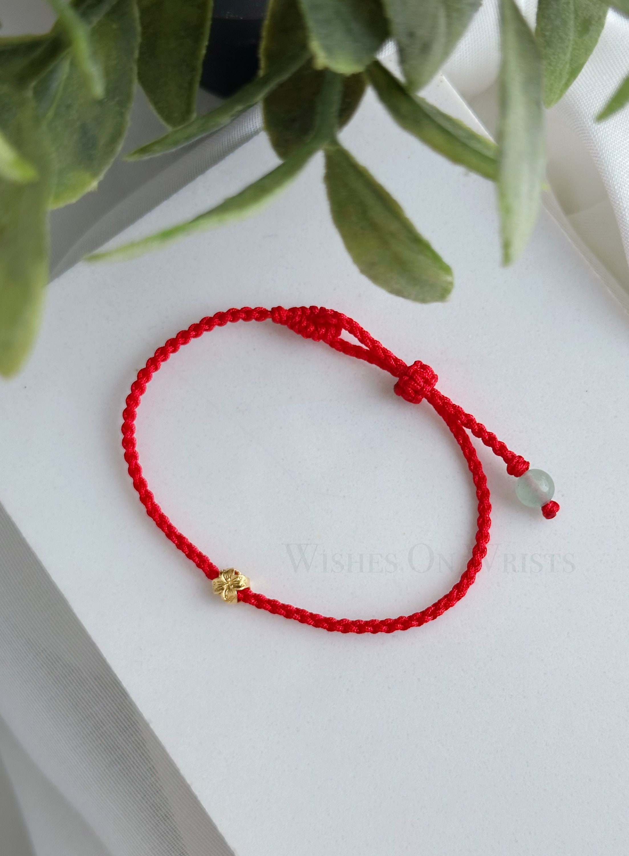 The Red String Bracelet Meaning : The Complete Story