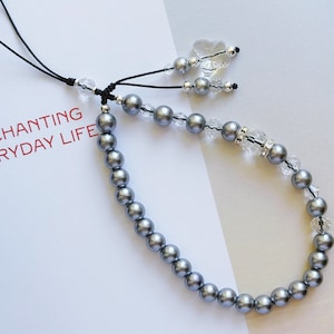 Perle Handyband, Faux-Perle Kristall Perlen Handy Armband, Schmetterling Charm Kette, Handtasche Taschengurt, Geschenk für Sie
