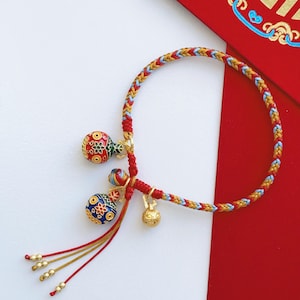 Red String Bracelet w. Gold-Swallowing Beasts Family Charm, Bracelet of Wealth Unity & Protection, Lucky Bracelet Bring Prosperity Abundance