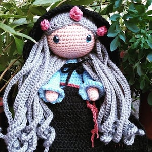 Handmade Gothic Amigurumi Doll with Long Gray Hair – Unique Crochet Fantasy Plush Toy,Personalized Dark Aesthetic Gift for Girl or Collector
