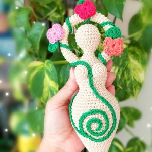 Handmade Crochet Fertility Goddess Doll – Amigurumi Pagan Deity Plushie with Spiral Symbol, Flower Crown,Sacred Feminine Yarn Sculpture Gift