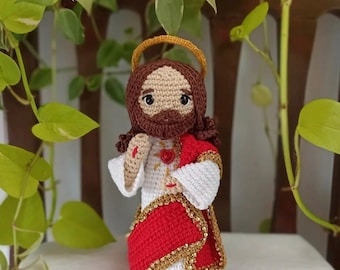 Crochet Sacred Heart Jesus Doll: Catholic Amigurumi Figurine