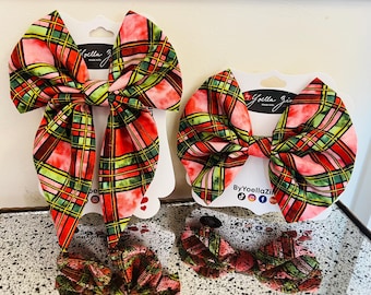 Plaid Hair Bow, Red and Green Plaid Christmas Hair Bow, Festive Sailor Hair Bow, Tartan Holiday Hair Accessory for Girls