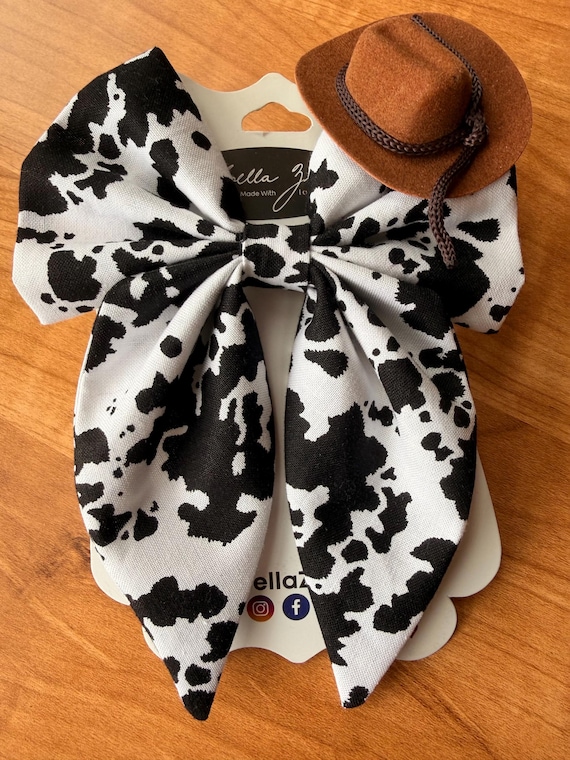 Toy Inspired Western Sailor Hair Bow – Cowgirl Boutique Bow with Cow Print & Red Bandana – Optional Mini Cowboy Hat – Handmade Hair bow