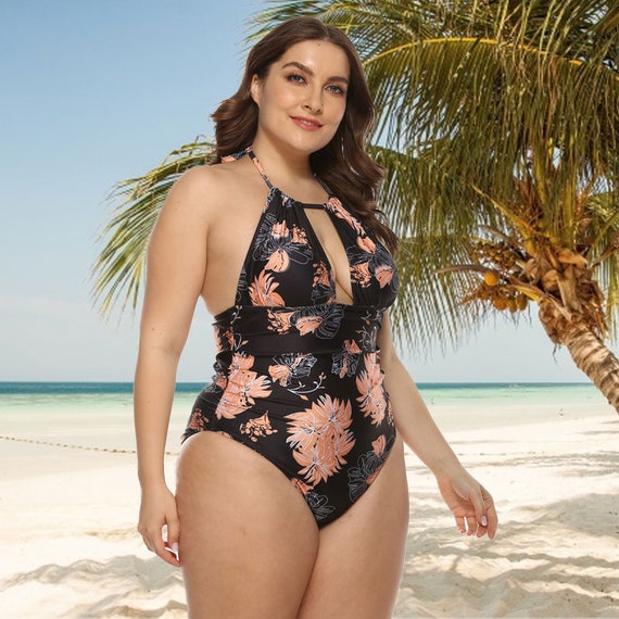 Plus Size Halterneck Floral Pattern One Piece Swimsuit Curvy Range Sizes 12  18 