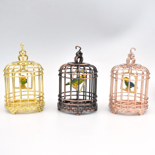 TRADITIONAL BIRD CAGE WITH BIRD WHITE FINISH 1:12 SCALE DOLLHOUSE MINIATURES 