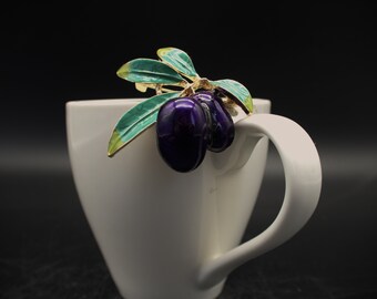 Olive Brooch / Accessories Olive Brooch Dark Purple Colors