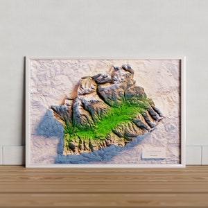 La Cerdagne se termine. Carte topographique en couleur.
