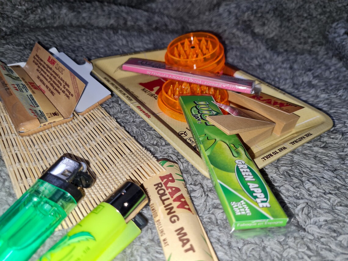 Smoking Kit Gift Set. All of the essentials for a smoker. Etsy