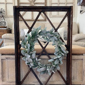 Large Rustic Farmhouse Distressed Wooden Diamond Windowpane Wall Decor Including Wreath