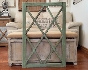 Large Rustic Farmhouse Distressed Wooden Diamond Windowpane Wall Decor