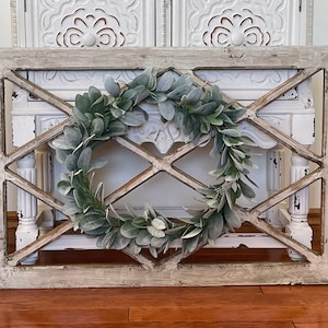 Large Rustic Farmhouse Distressed Wooden Diamond Windowpane Wall Decor Including Wreath