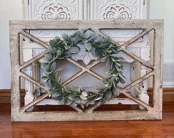 Large Rustic Farmhouse Distressed Wooden Diamond Windowpane Wall Decor Including Wreath