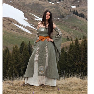 ASTRID Medieval Dress, 100% Linen, Celtic Dress, Renaissance Costume, Norse Pagan, Viking Dress