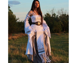 ARNRUN Medieval Dress - Customized Embroidery, 100% Linen, Renaissance Costume, Custom Wedding Dress, Celtic Dress