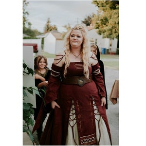FREYDIS Viking clothing, 100% Linen, Pagan dress, Fantasy dress, Ren Faire dress, Viking dress, Viking Costume Women, Plus Size Dress