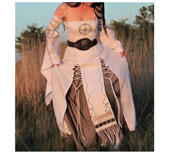 ARNRUN Fantasy Dress, 100% Linen, Fantasy Clothing, Elven Wedding Dress,  Goddess Costume - Etsy