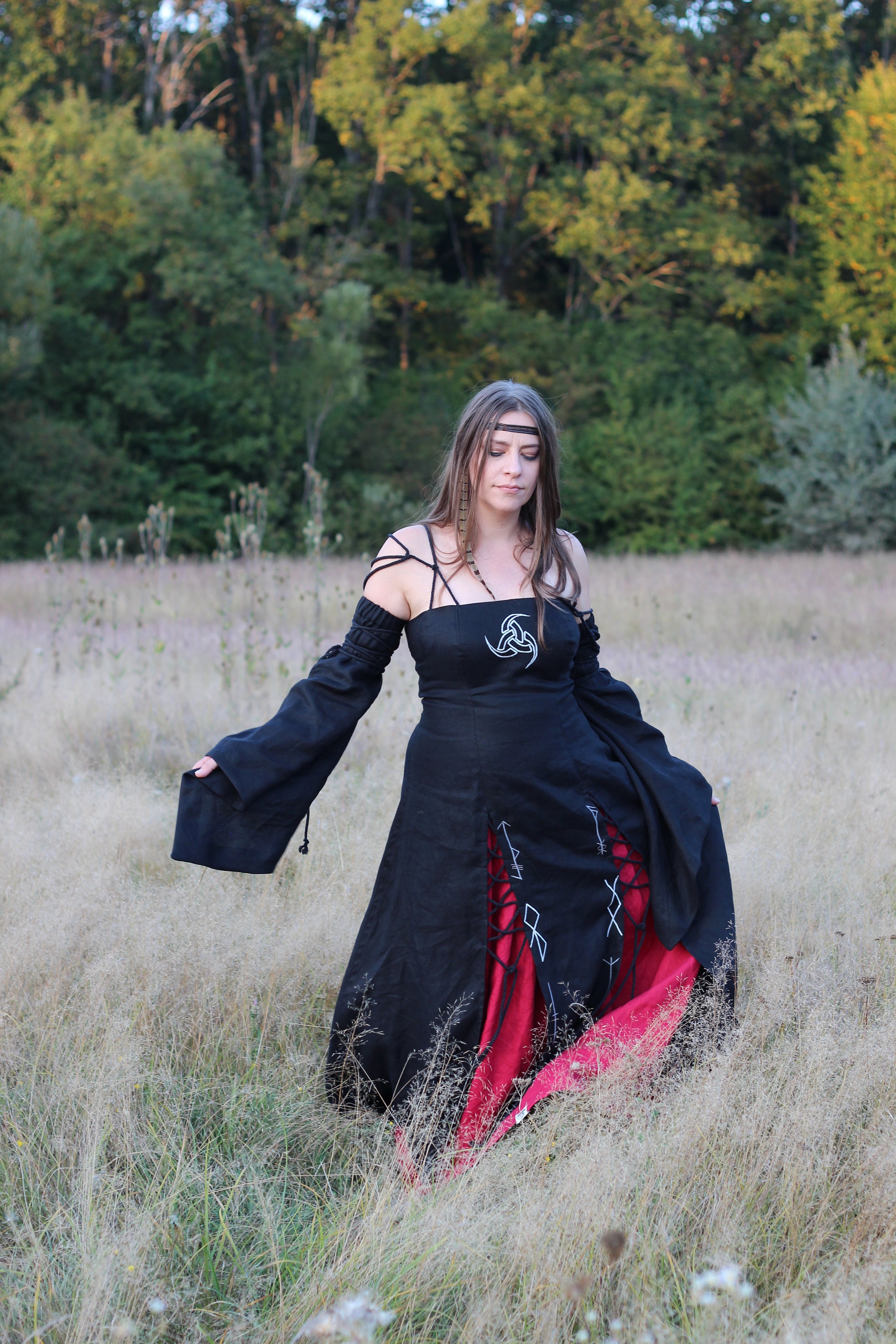 black viking wedding dress Black Viking Dress