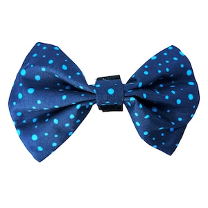 Dog bowtie &quot;Dotty for You - Blue&quot; • Bow tie for dogs with hook & loop fastening • Dog accessories