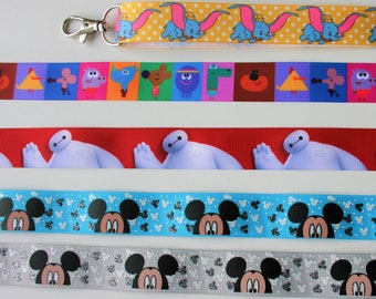 Cordón o llavero Dumbo Mickey Baymax Duggee Disney Cordón de seguridad con cierre de seguridad Llavero Porta identificación Silbato Pin para teléfono Medias Amigo invisible