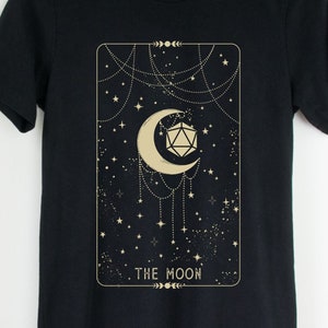 CAMISA DND MOON, camisa dnd feminina, Dnd Moon Dice, camisa de tarô dnd, camisa de papel crítico, camisa dnd mom, camisa Dnd Moon, crescente, camiseta D&d