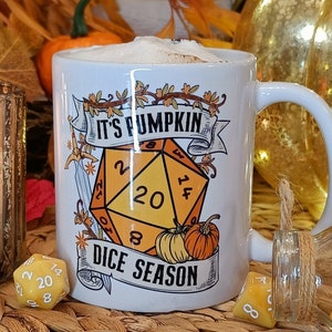 PUMPKIN DICE SEASON Becher, Herbst und Würfel, Halloween, Herbst, Halloween Würfel, Kürbisbecher, Herbst Dekor, Kürbis Würfel