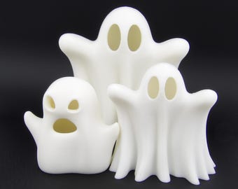 3D Printed Ghost Decor: Halloween Figurine Set