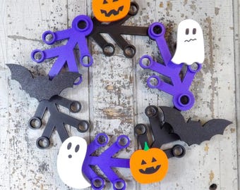 LEGO-Inspired Giant Halloween Wreath 18 x 18 inch - 3D Printed!
