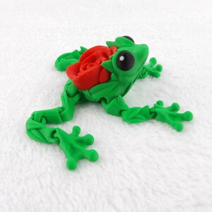 3D Printed Articulated Rose Frog – Romantic Valentine’s Day Decor or Unique Gift