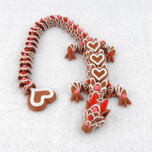 3D Printed Articulated Heart Cookie Dragon – Valentines day Decor - Multicolor!