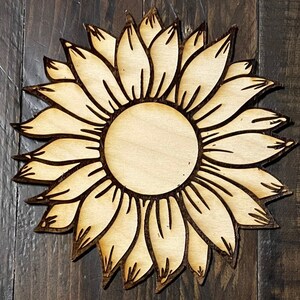 Custom Engraved Sunflower Wood Cutout / Custom Engraved Sunflower Wall Decor / Custom Wall Art / Laser Cut Wood Decor