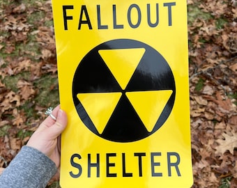 Haltbarer Vintage-Stil 12 "x 8" hoch qualitativer, laminierter Vinyl Fallout Shelter Schild Aufkleber