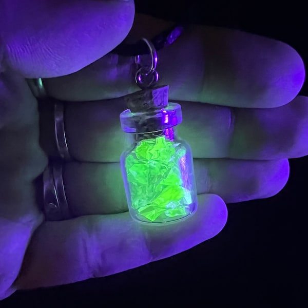 Uranium Glass Vial Necklace Pendant Vintage Depression Glass Jewelry