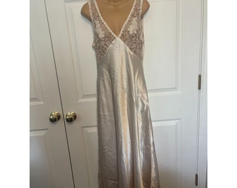 Vintage Victoria&#39;s Secret Gold Label Night Gown Slip Dress with Lace Detail Size L