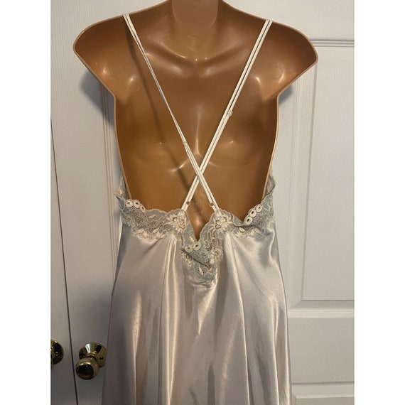 Vintage Victoria's Secret Peignoir Set Robe and N… - image 7