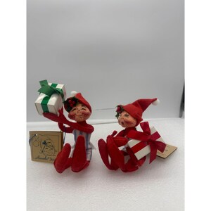 Vintage 1993 Pair of Annalee Mobilitee Dolls Christmas Elves with Presents