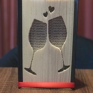 Wine glasses book folding pattern