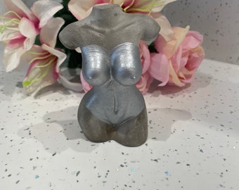 concrete curvy girl figurine