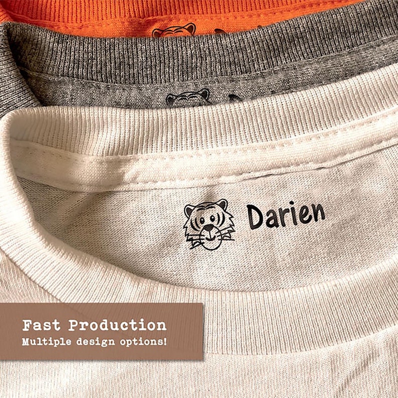 K&ouml;nnte beinhalten: Wei&szlig;es T-Shirt mit einem schwarzen Tiger-Motiv und dem Namen "Darien" auf dem Etikett. Schnelle Produktion, mehrere Designoptionen.