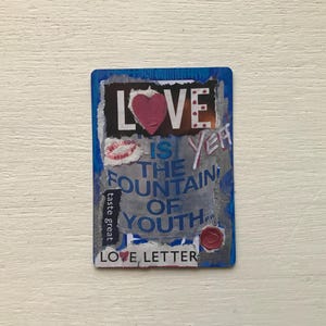 Arte original de Aceo, papel rasgado, técnica mixta, grafiti/estilo de arte urbano, collage titulado: FUENTE DE LA JUVENTUD