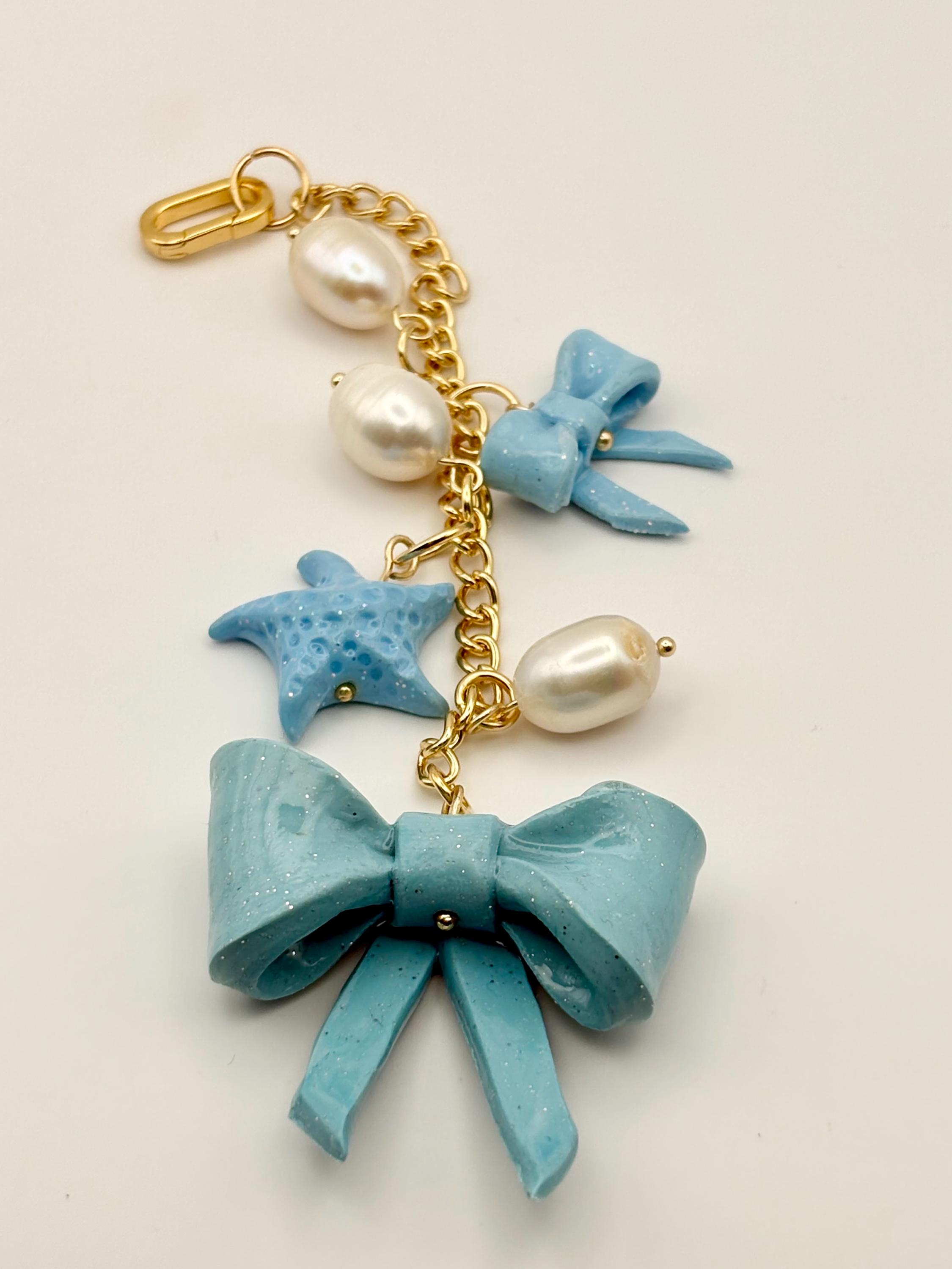 BUNCHBRAVO Cute Seashell Keychain Charm With Rhinestones - Nautical Purse Ornament For Women, Teal Blue