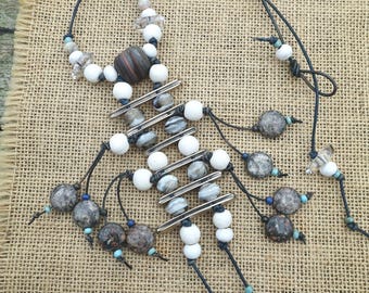 Collar chamánico unisex cósmico / Visitante alienígena ancestral / Hombre Ardiente / Alienígena no humano de agujero de gusano / Joyería chamánica unisex