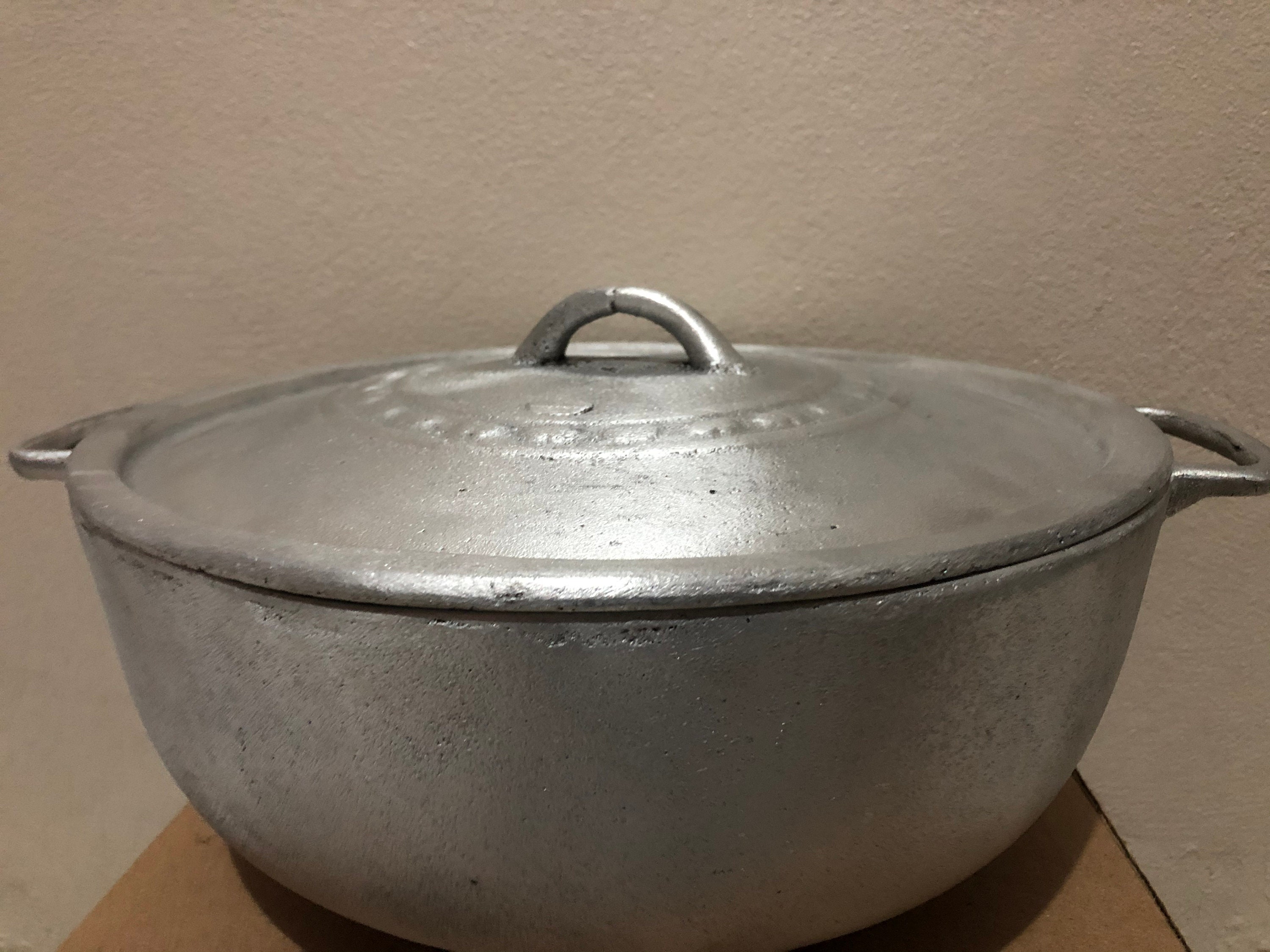 Jamaican Dutch Pot Cast Iron Dutch Pot Dutchie or Dutchy Etsy Canada
