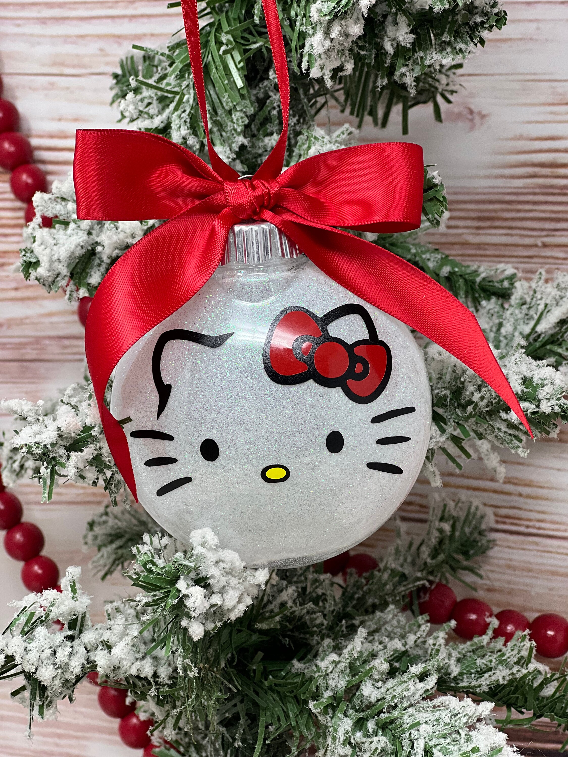 Hello kitty ornament discount