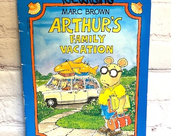 Arthur's Family Vacation by Marc Brown | Children's Softcover Book (1993)