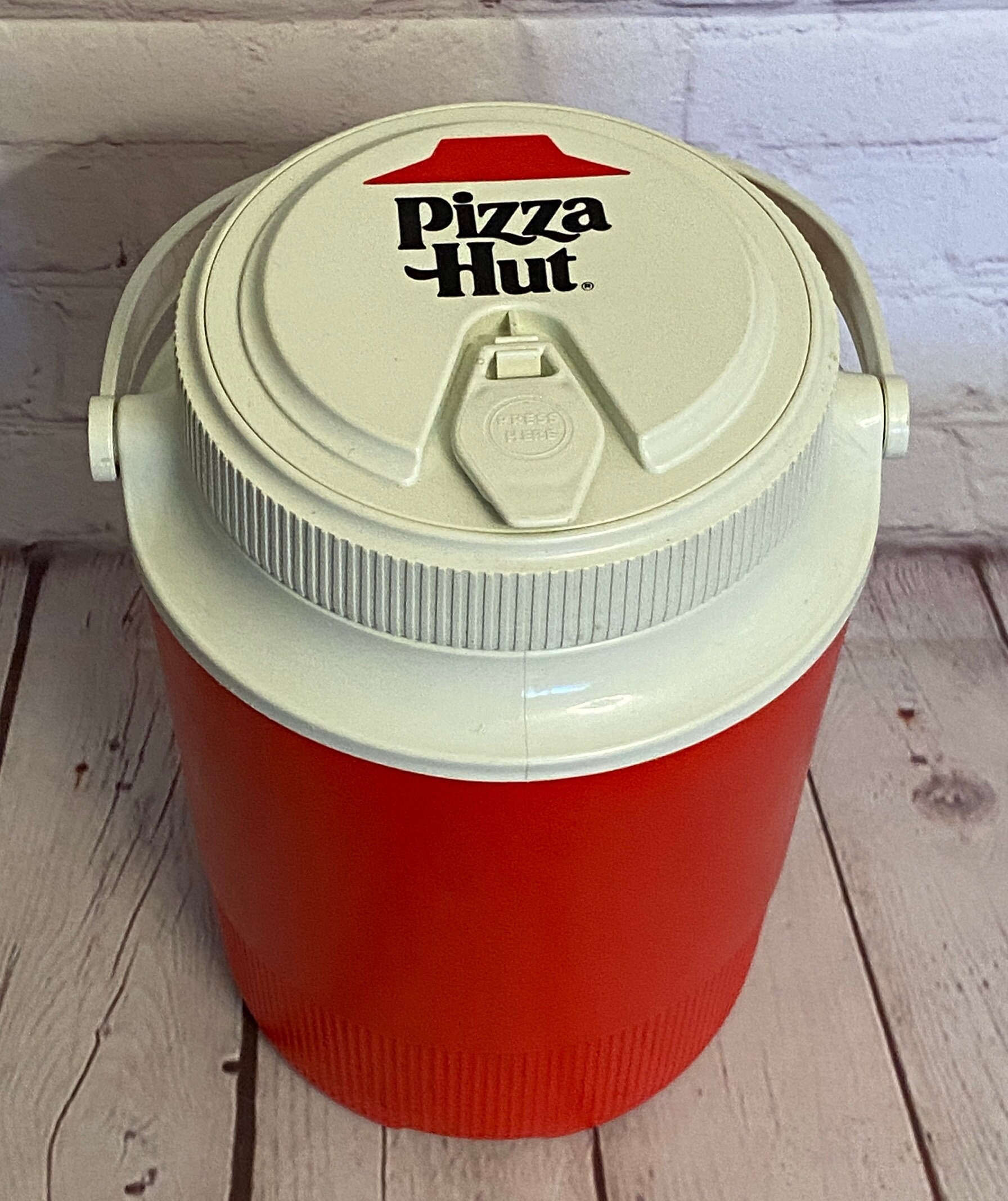 2Vintage Igloo Pizza Hut 1/2 Gallon Water Cooler Jug Thermos w