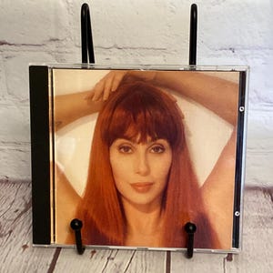Cher &quot;Love Hurts&quot; CD by Geffen 1991 | See All Photos and Read Details